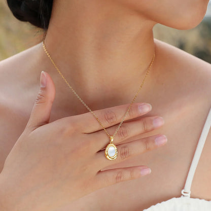 Haven Shell Necklace